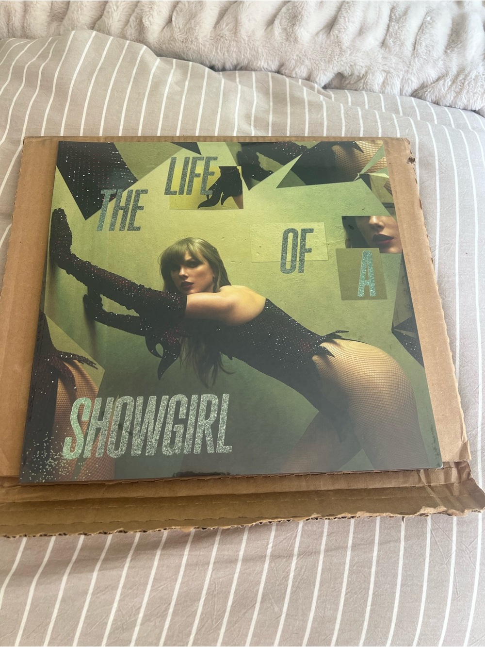 Taylor Swift - The Life of a Showgirl - Shiny Bug Green Vinyl